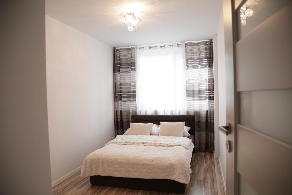 Central Suites&Studios Warsawa Ruang foto