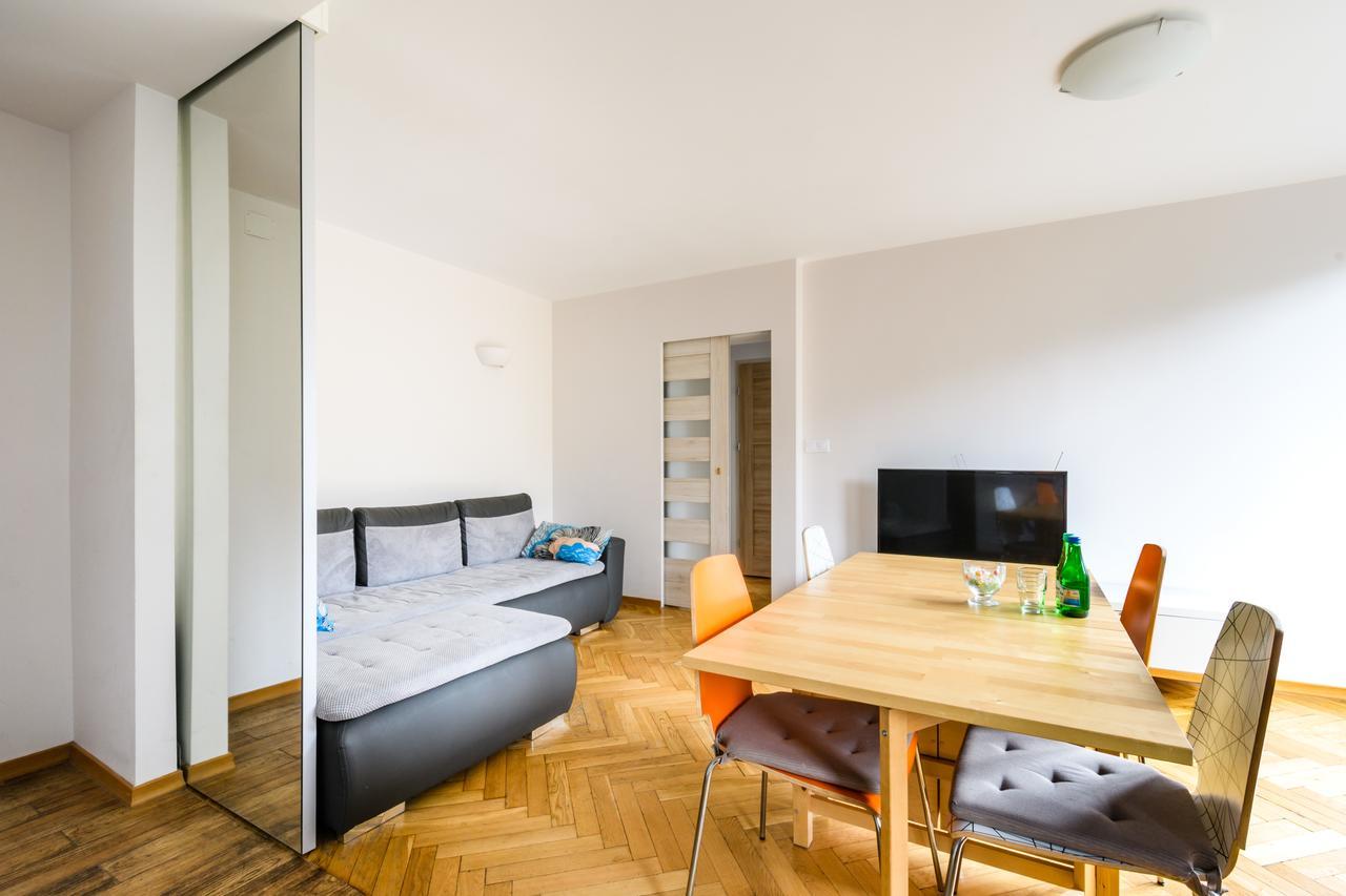 Central Suites&Studios Warsawa Bagian luar foto
