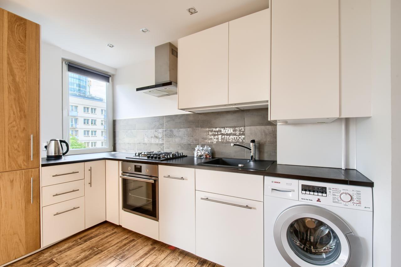 Central Suites&Studios Warsawa Bagian luar foto